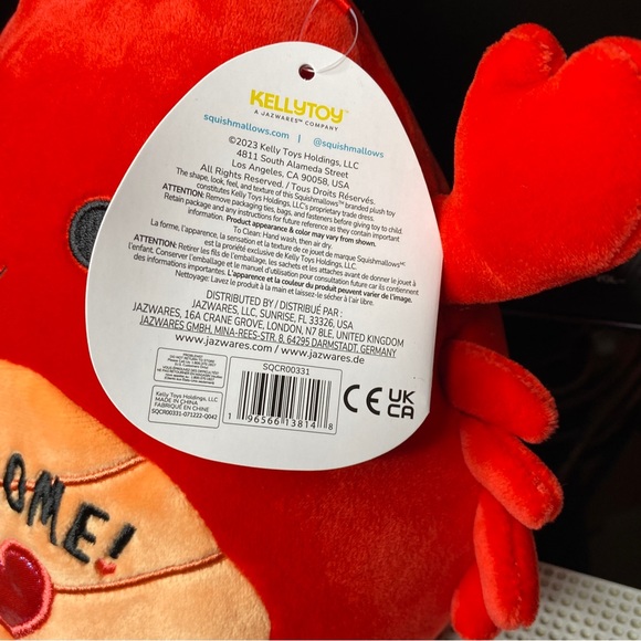 8 Inch Valentines Squishmallow Aneta the Lobster - Picture 5 of 8